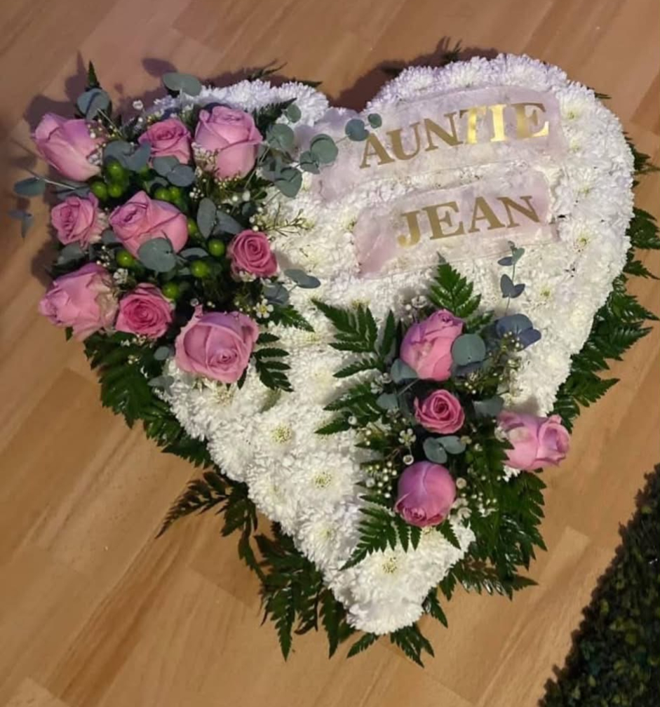 Floral arrangement 36