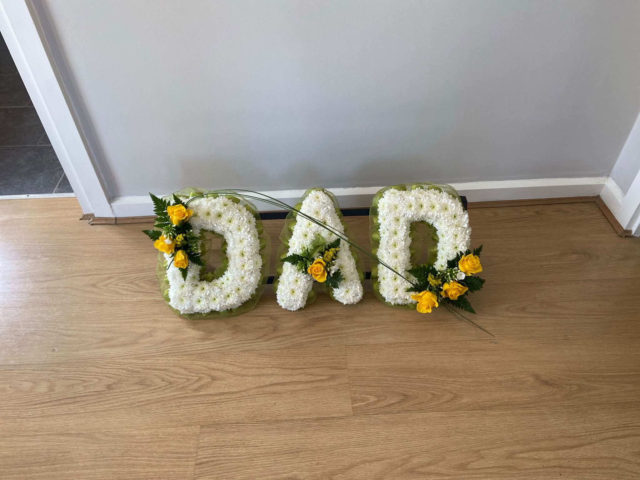 Floral arrangement 64