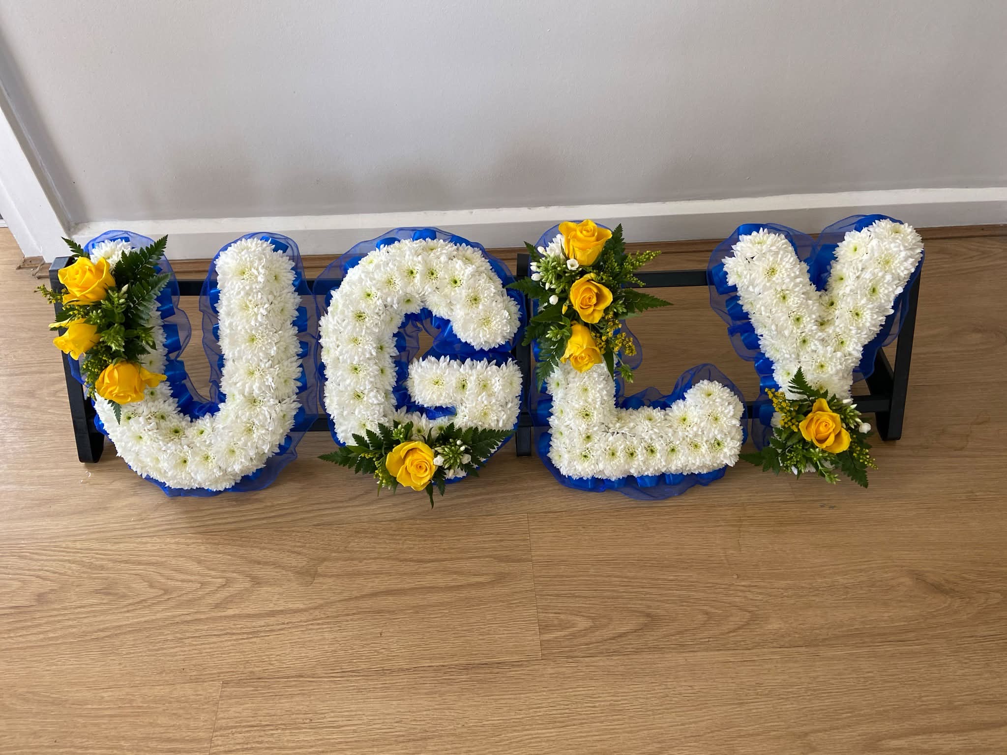 Floral arrangement 58