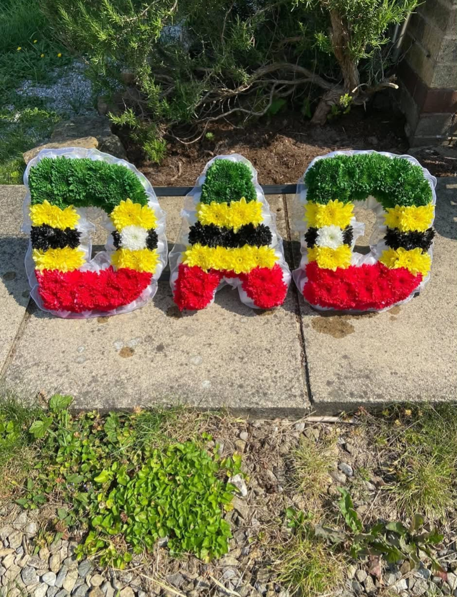 Floral arrangement 55