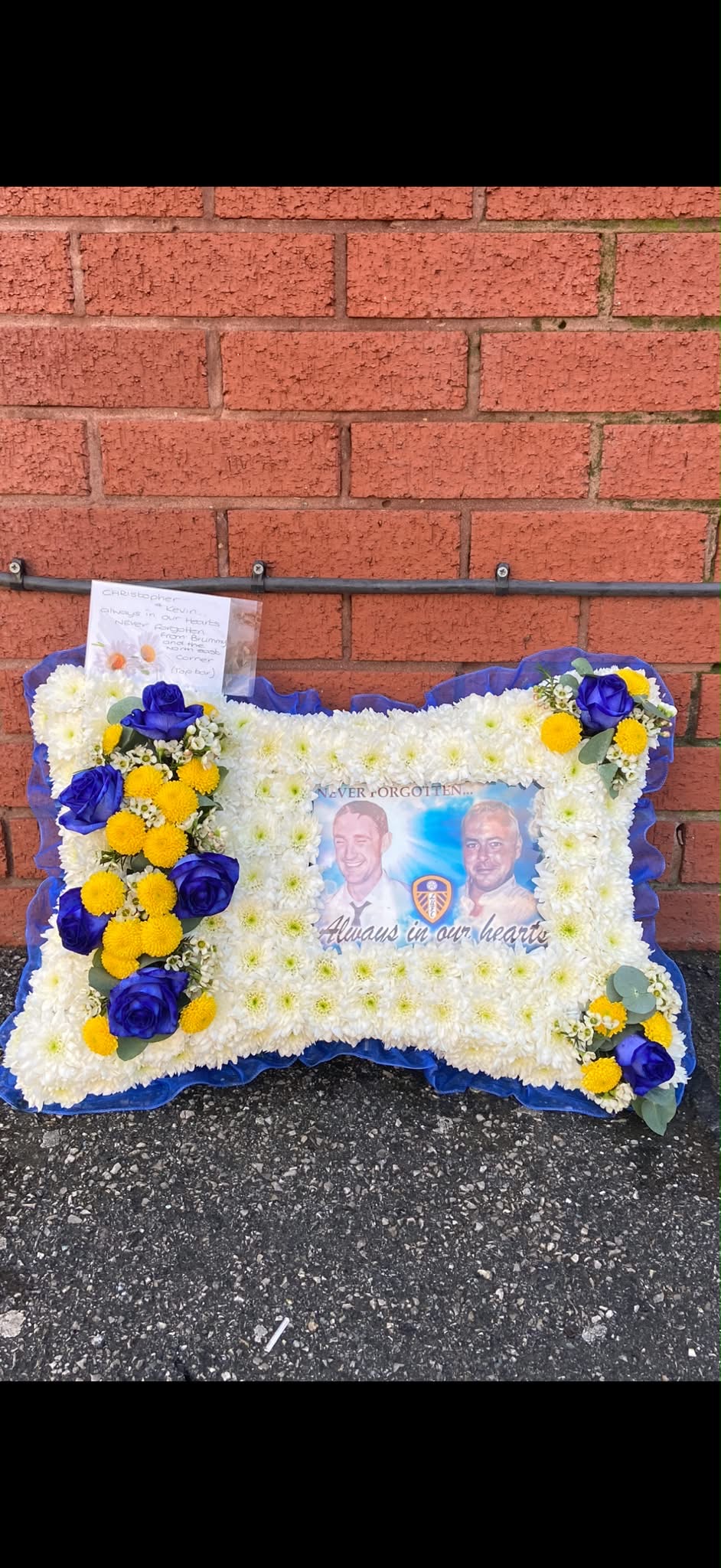 Flower Tribute Pillow 5