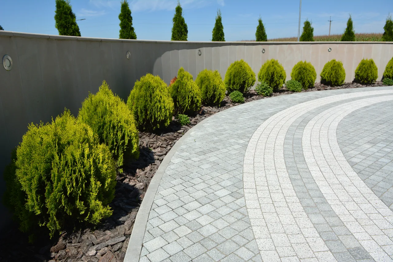 FG Landscaping project 15