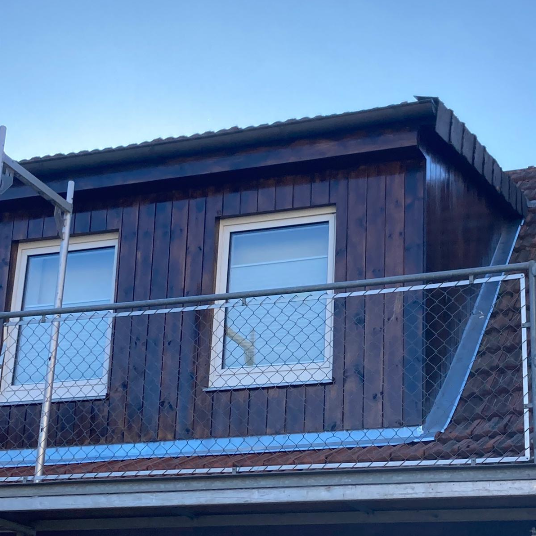 Holzschindeln Großprojekte – Mehrfamilienhaus Gewerbe Ebersburg Fulda