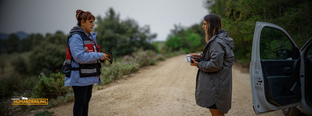 Clases de mantrailing en alicante. Perros de búsqueda, adiestramiento canino, educación canina.