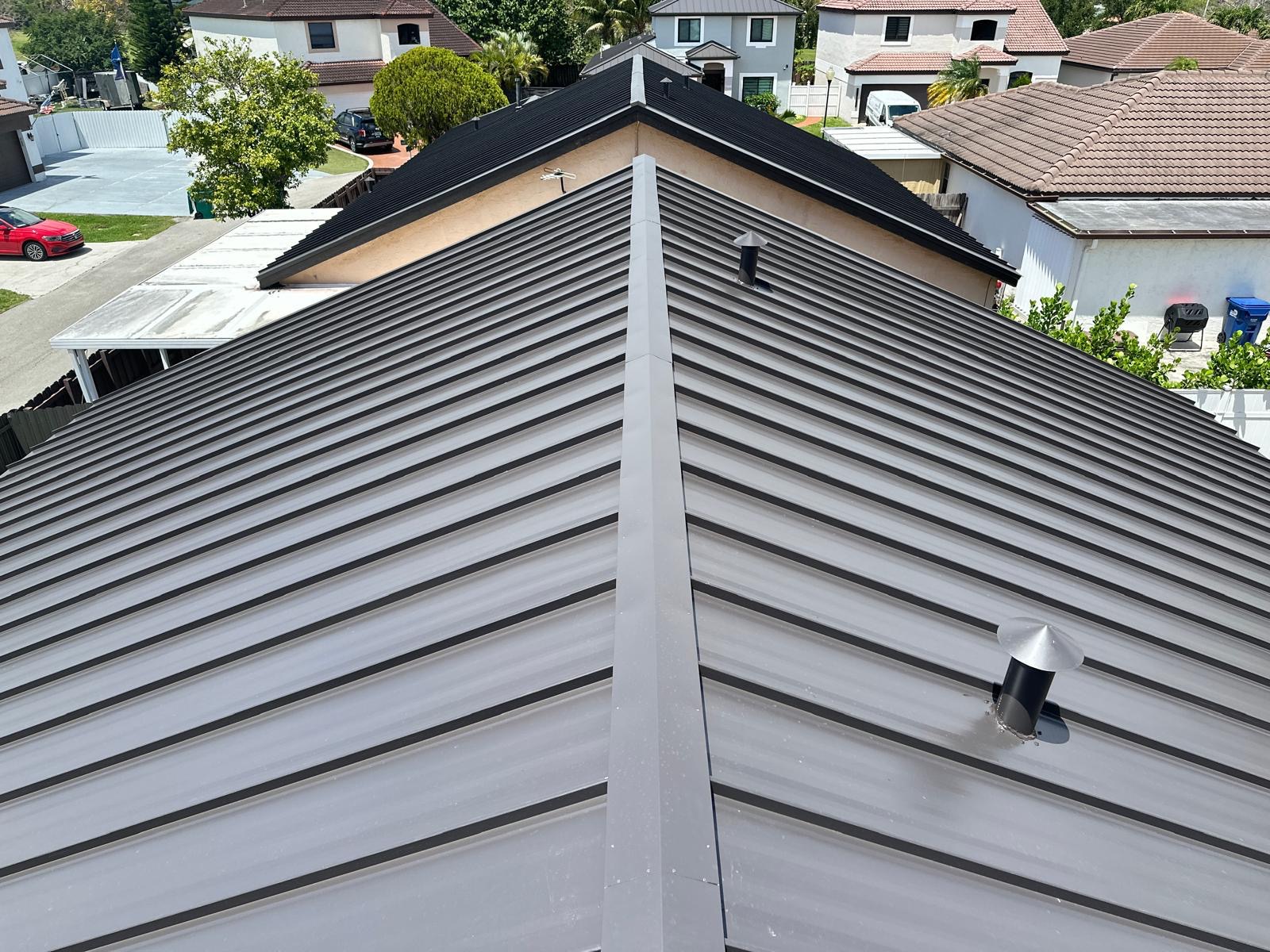 Completed metal roof by Steel Power in South Florida