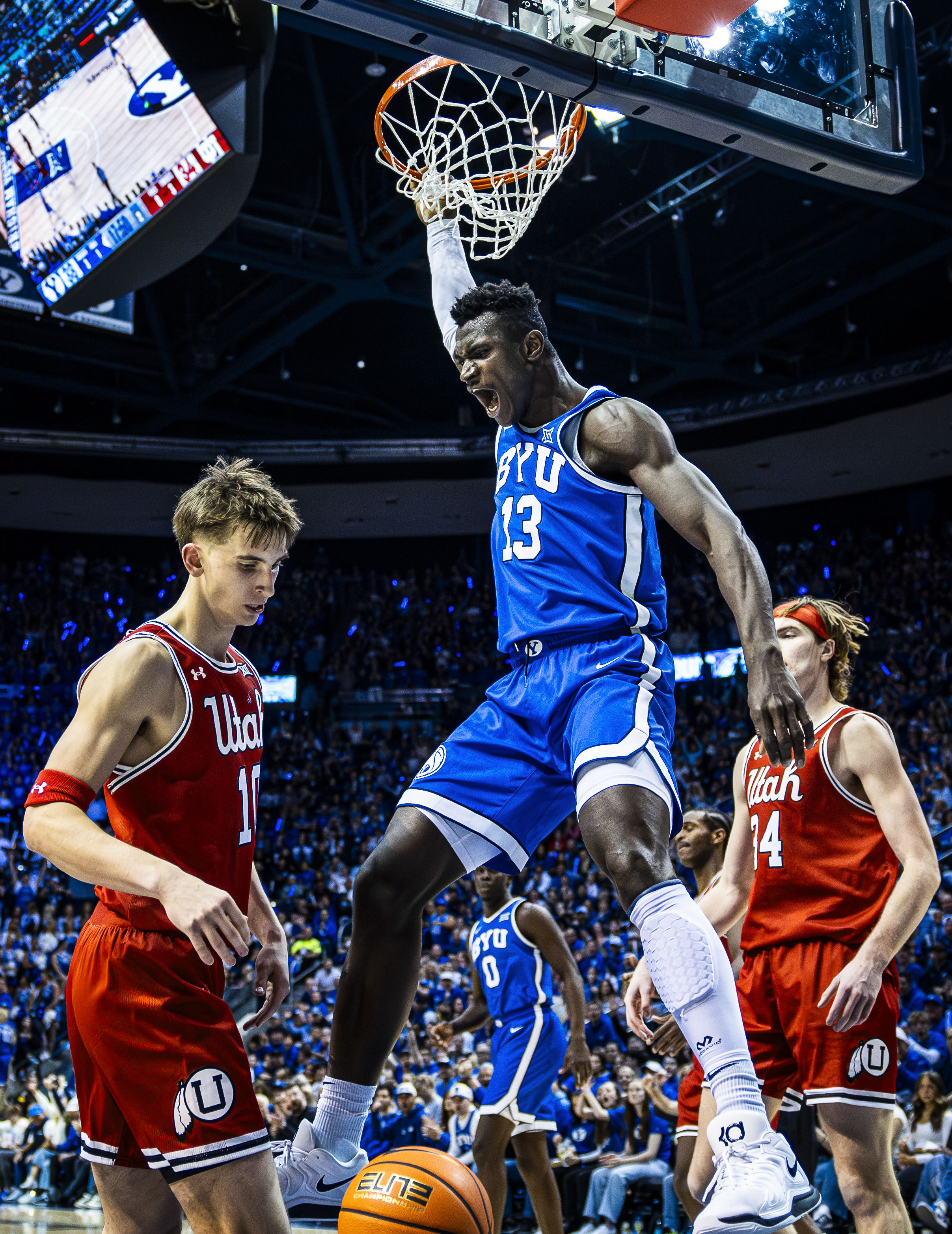 BYU basketball dunk