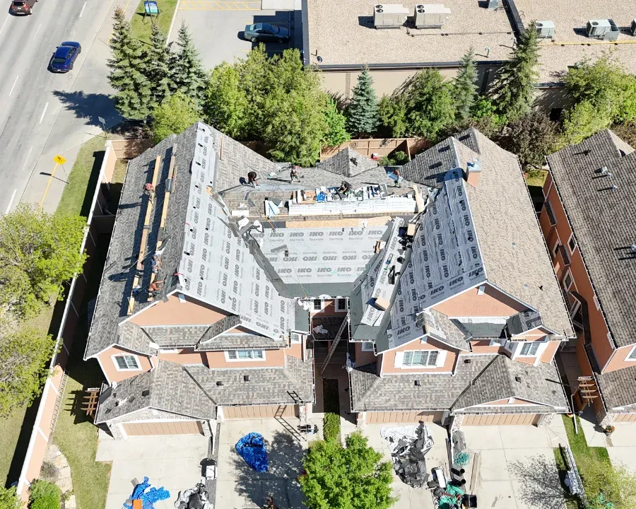local Calgary roofing company performing residential roof installation