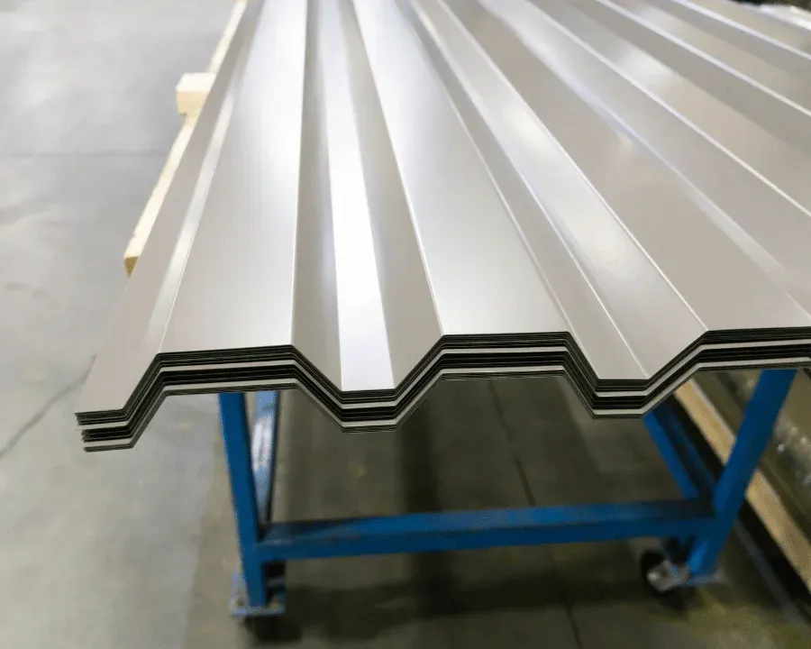 local Calgary roofing company performing residential roof installation