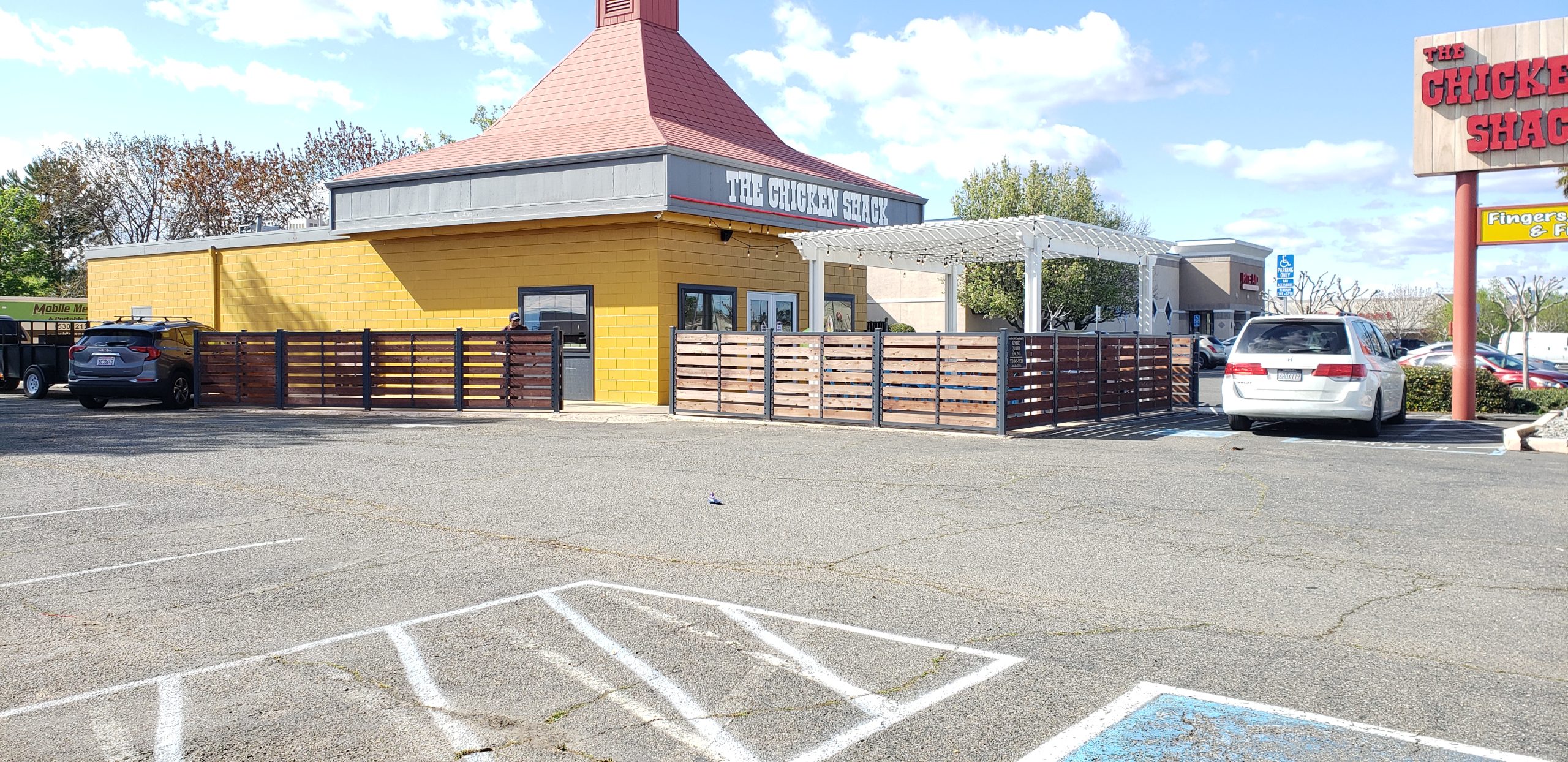 Commercial Fencing