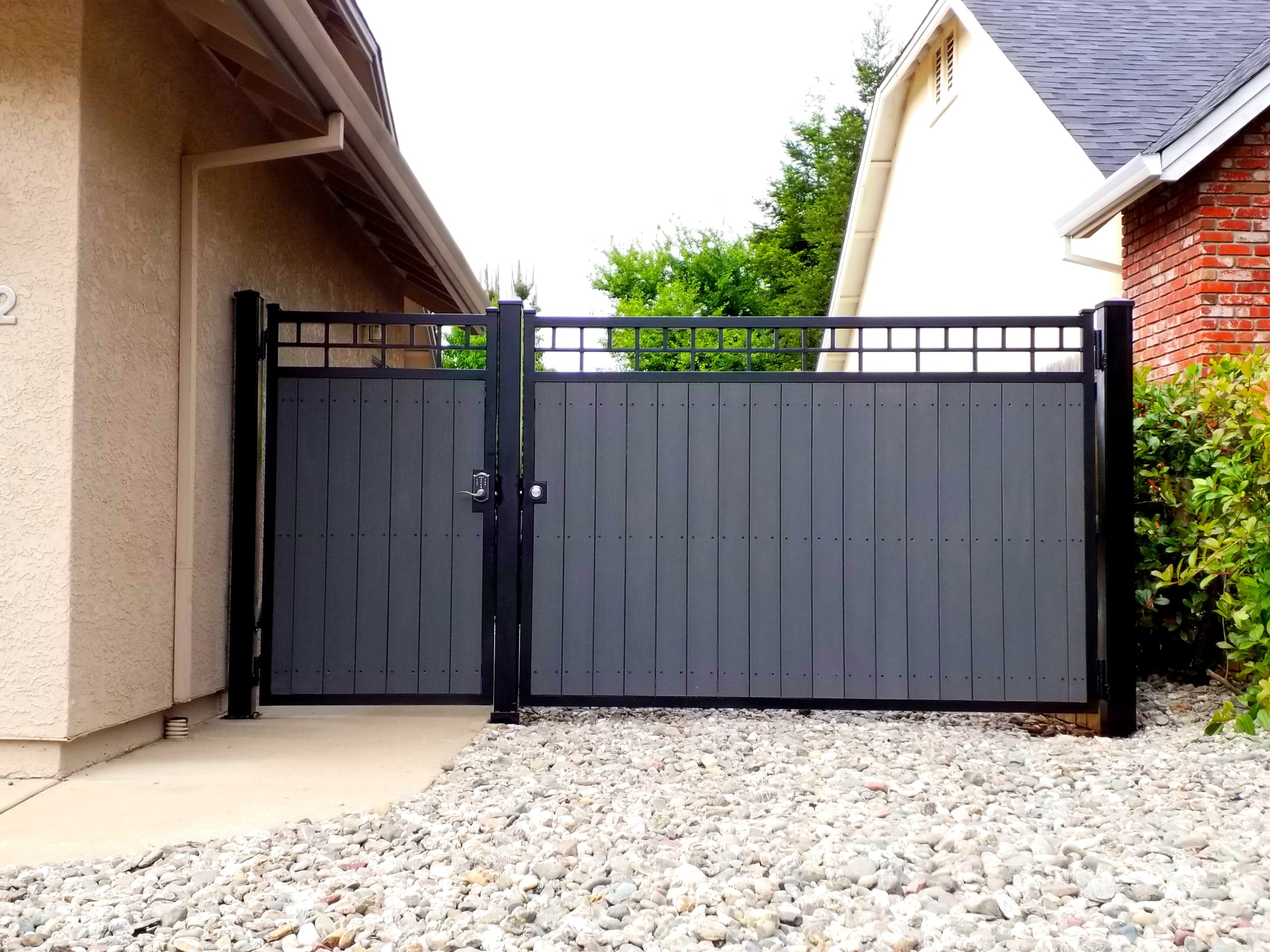 Fire-rated RV gate