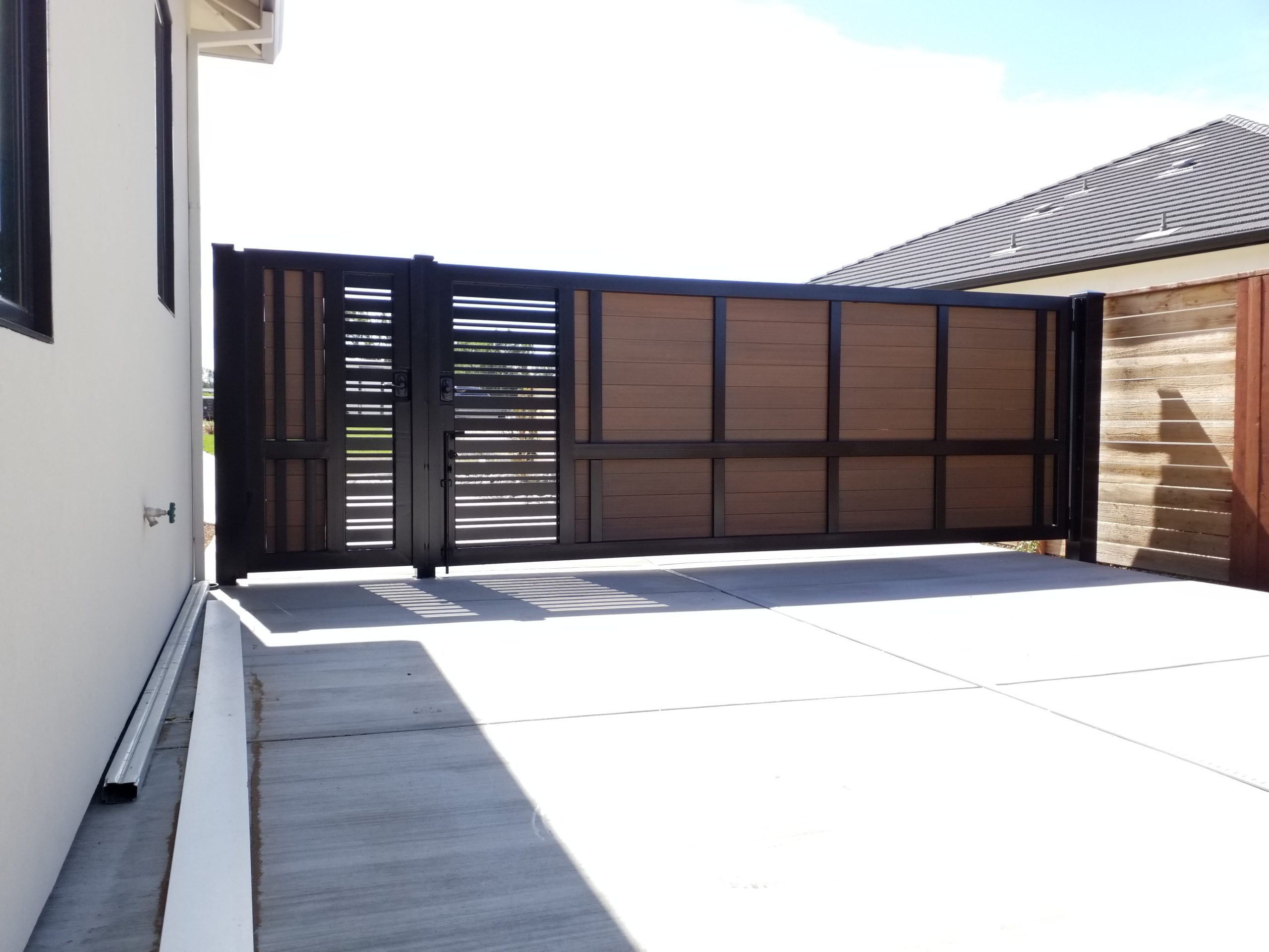 Gate project by Romero Quality Fencing — Shasta County