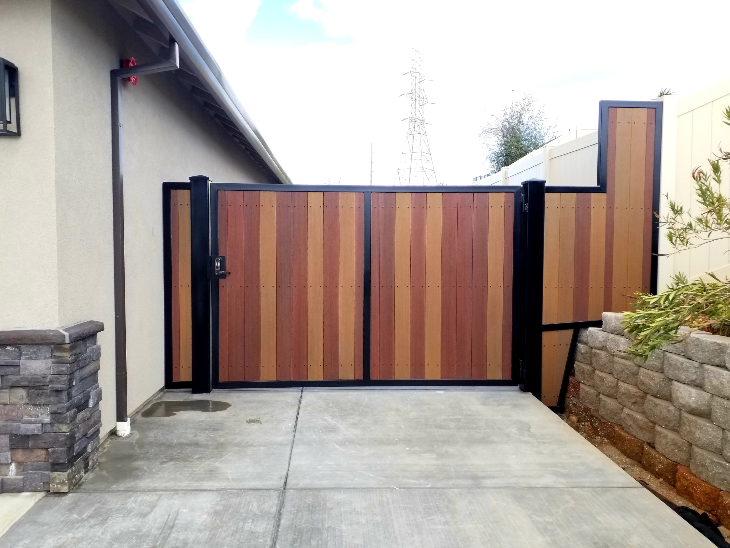 Gate project by Romero Quality Fencing — Shasta County