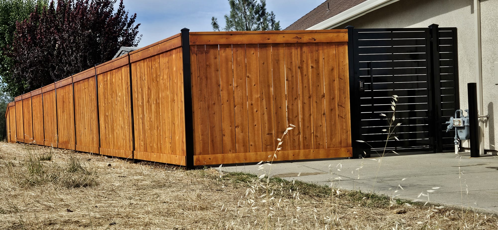 Solar gate opener