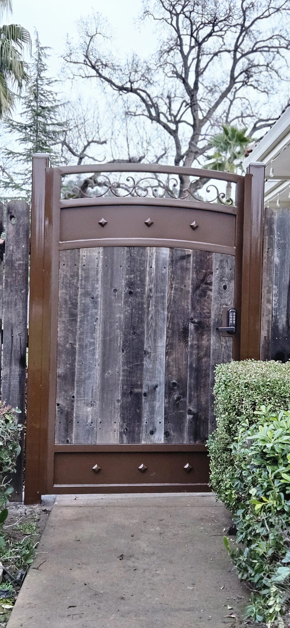 Gate project by Romero Quality Fencing — Shasta County