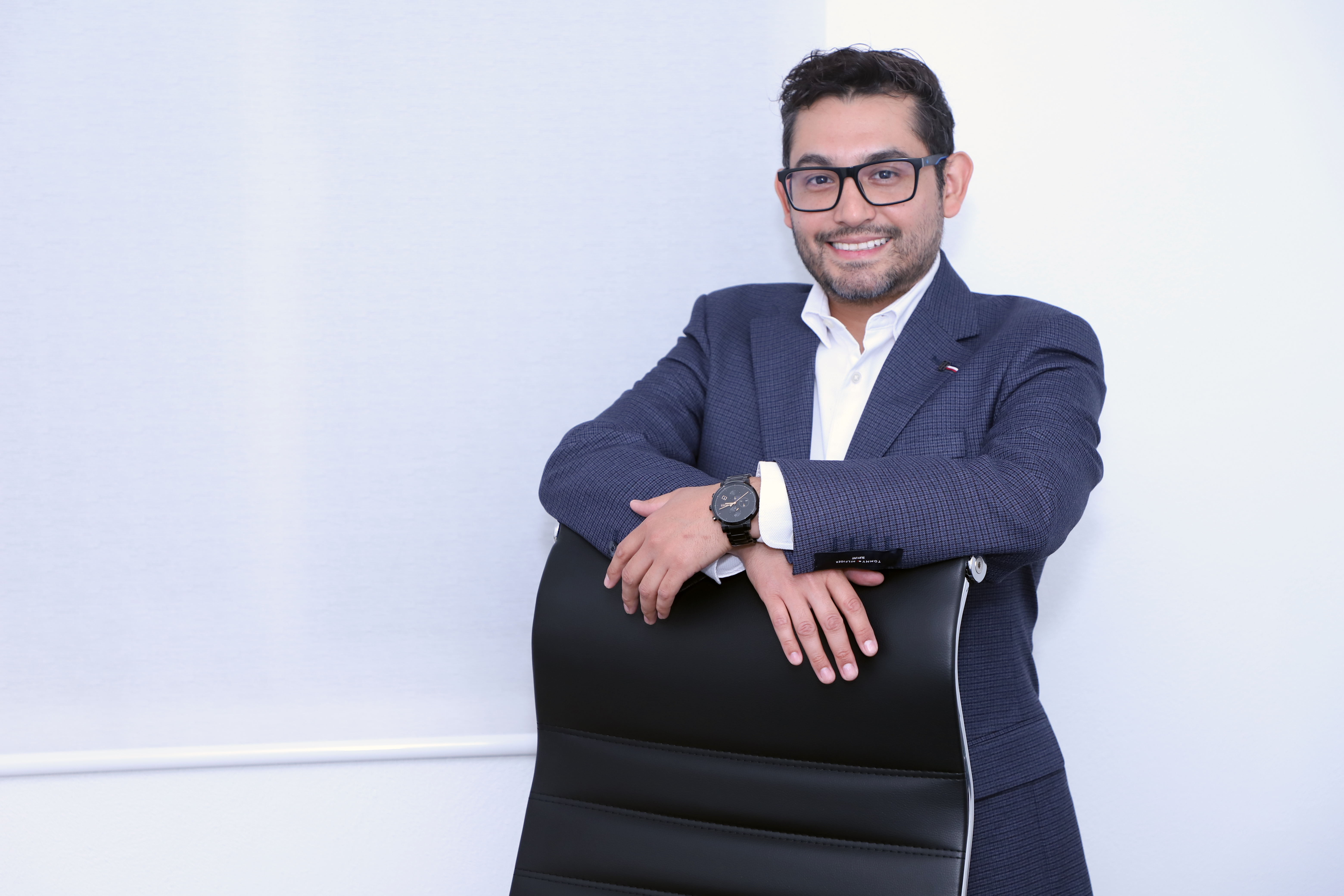 Dr. Sinuhé Onofre, mastólogo y ginecólogo oncólogo en Guadalajara