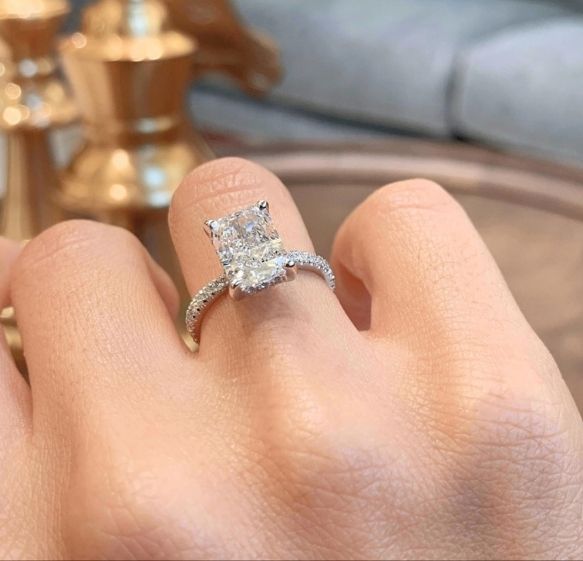 Costa's Fine Jewelry and Coins in Waukesha, WI. Image of a damond ring for evaluation.