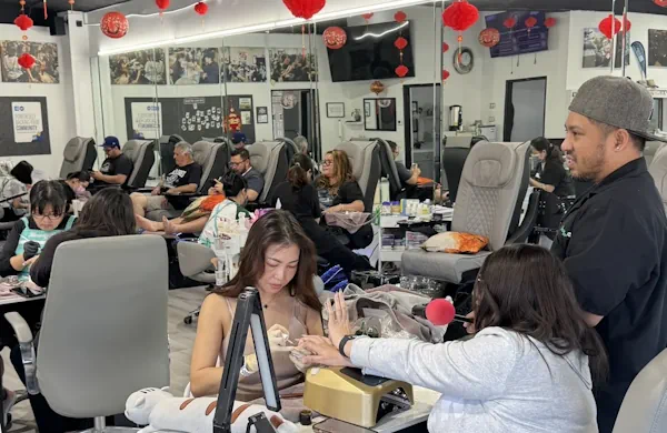 Karaoke Day at BeautyBar SGV