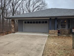 {{ custom_values.service_2 }} in {{custom_values.area_7})