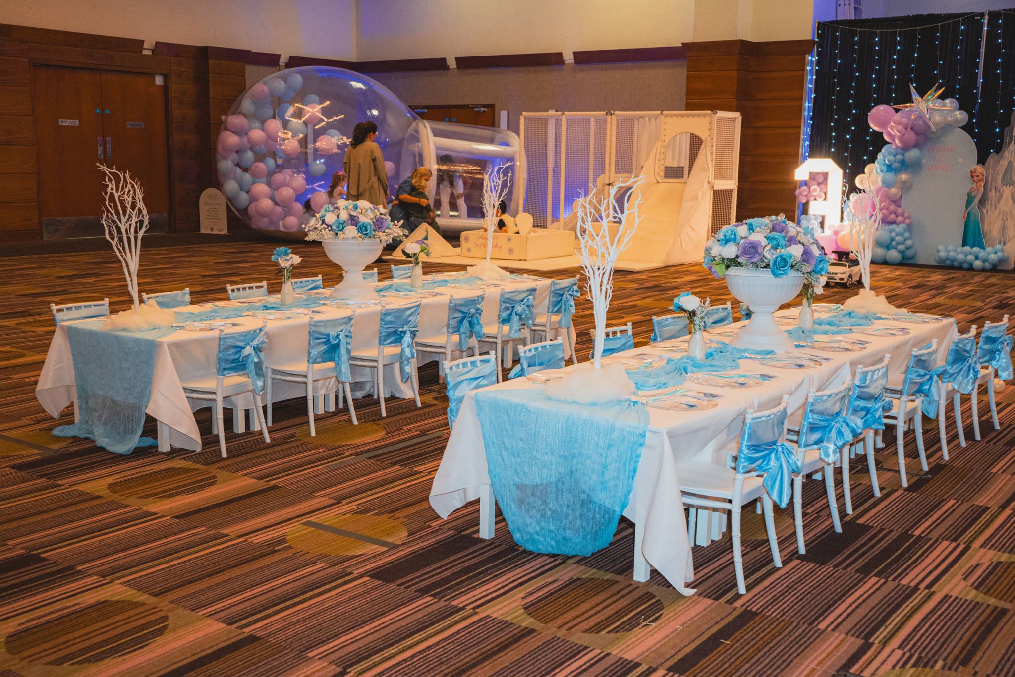 Styled kids' table and party setup by The Toddler Town Co