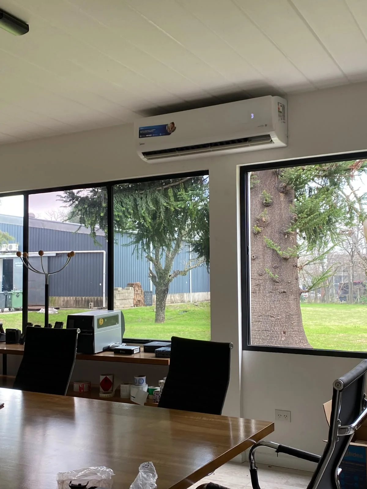Instalación profesional de aire acondicionado split en Zona Norte