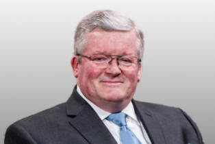 Pastor Daniel Wolvin