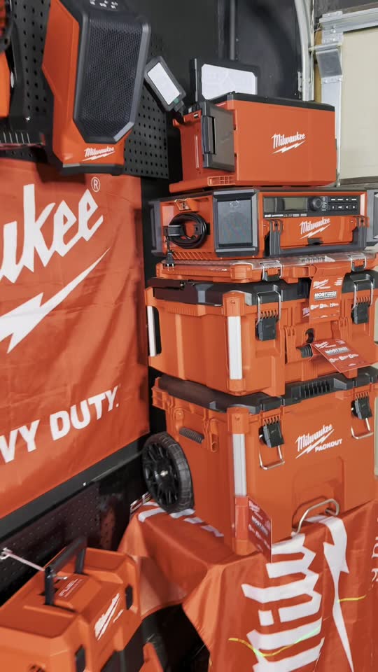 Milwaukee Tools + 10 Numeros para Silverado 3500