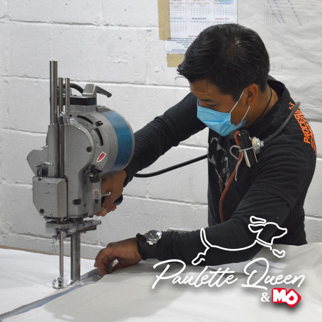 Proceso de confección textil en taller Paulette Queen