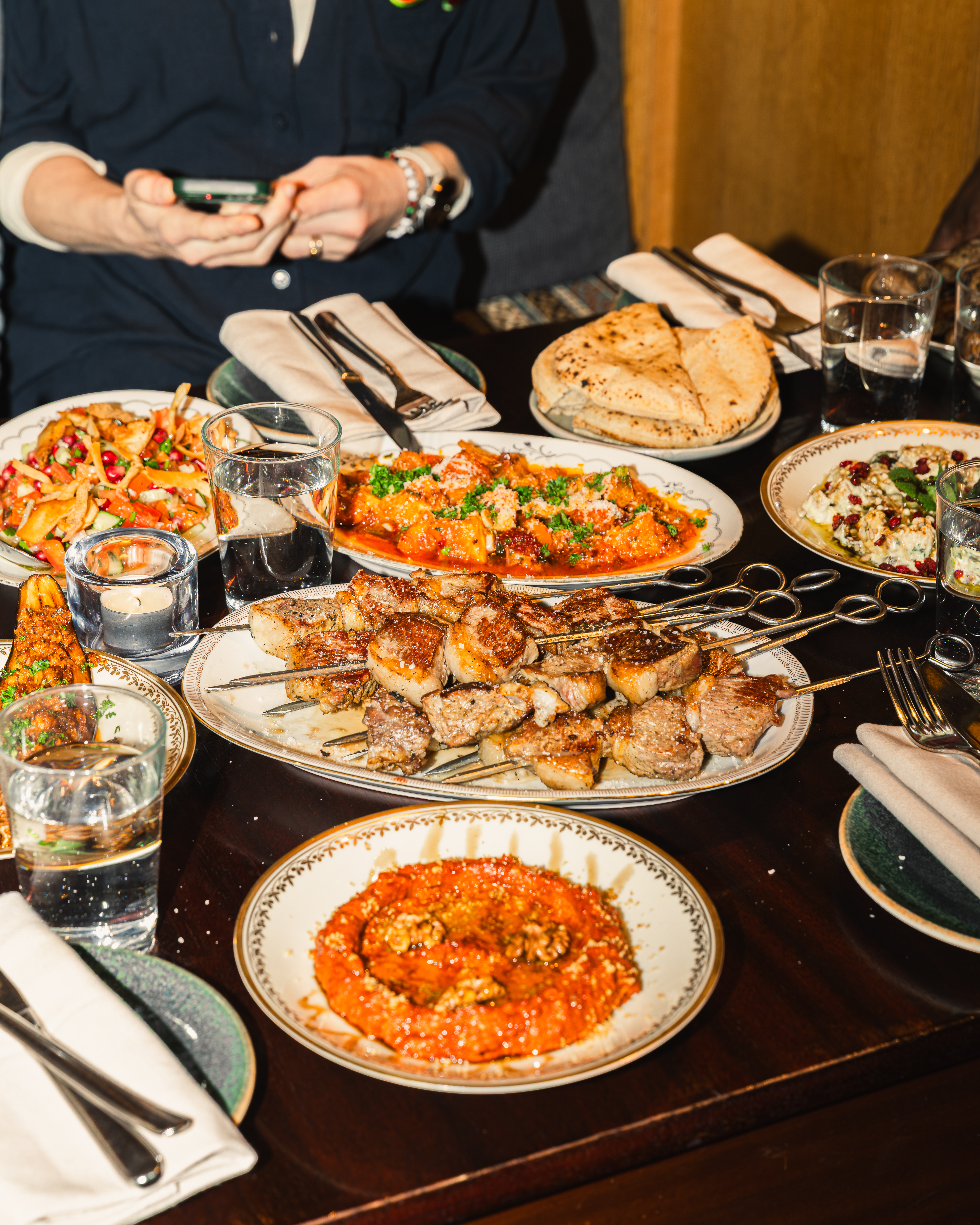 Mazra'a — palestinsk restaurang i Stockholm