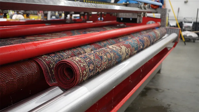 Professional rug cleaning roller press machine