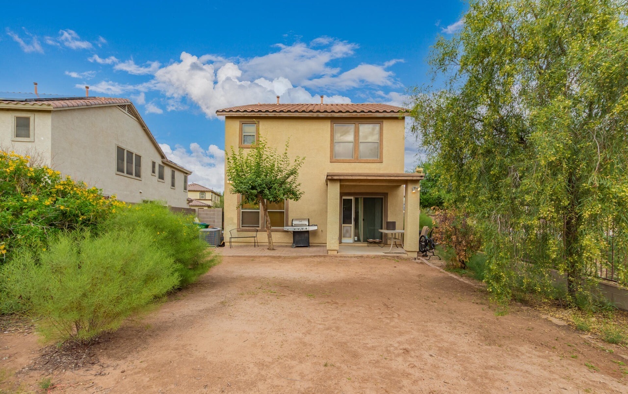 40333 W Molly Ln hero image