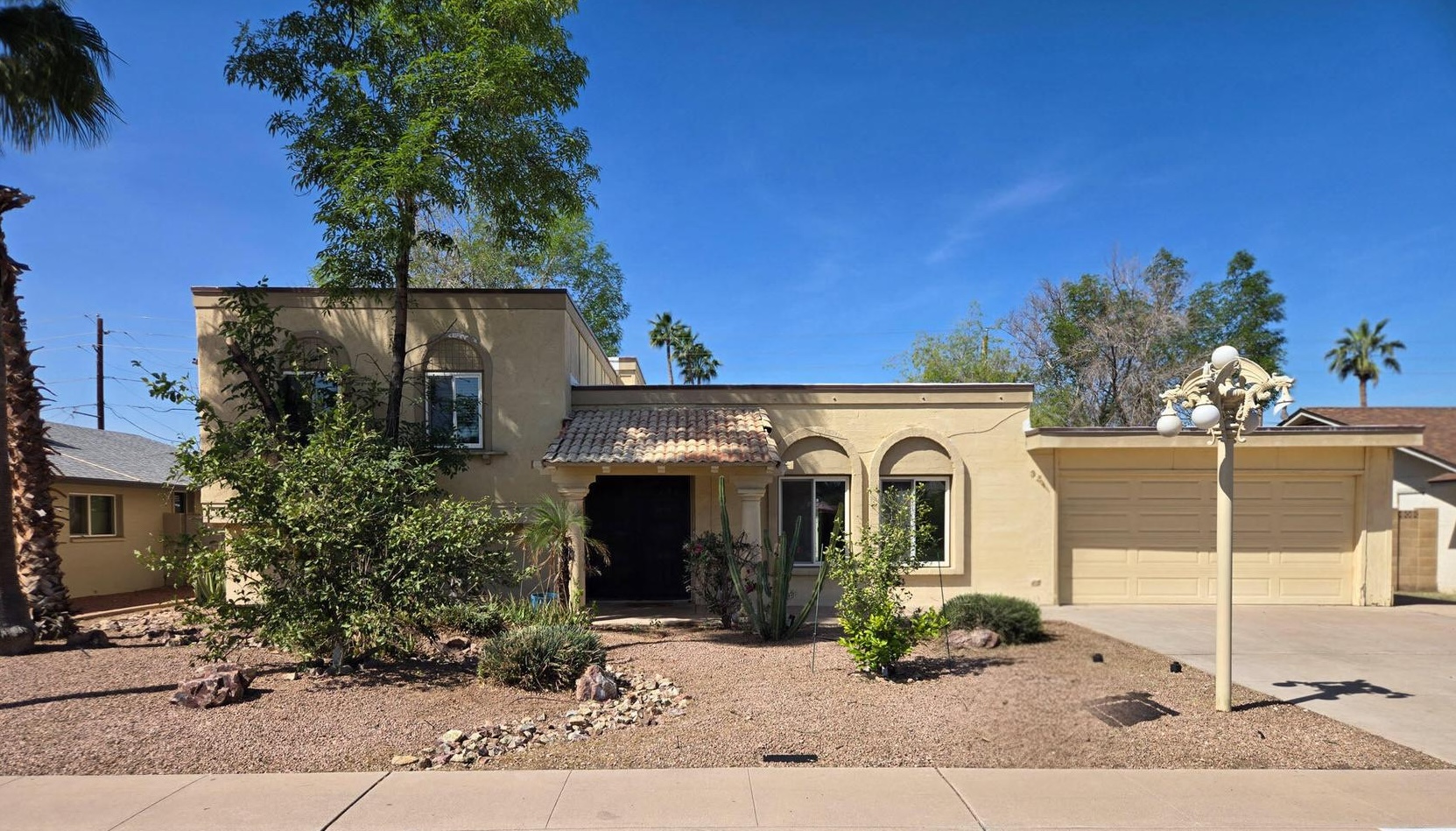 3816 S Dorsey Ln hero image