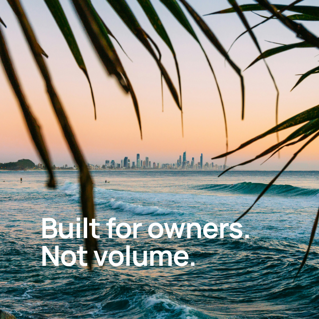 What a short-stay property management fee should include Gold Coast What a short-stay property management fee should include Gold Coast