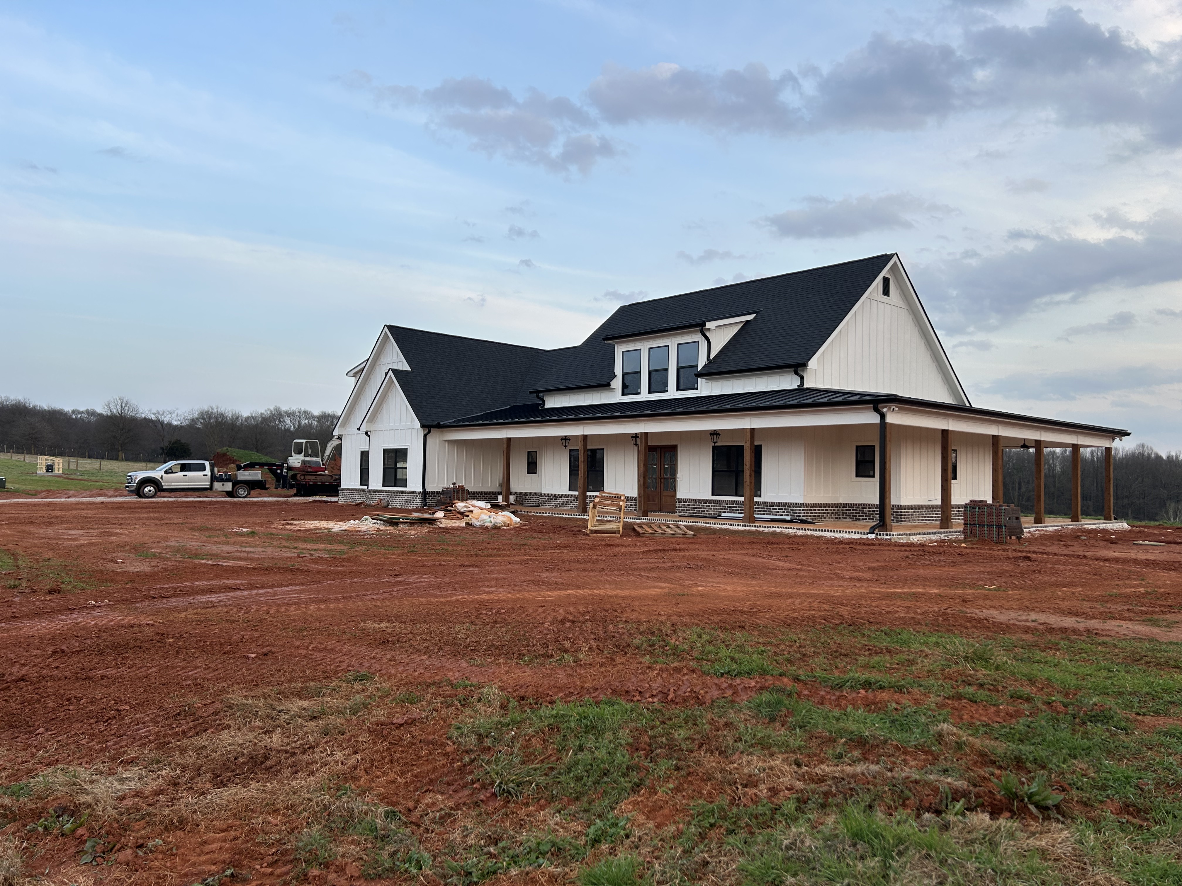 New farmhouse final grading