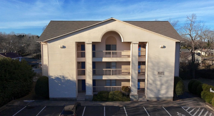 Multifamily building at Okwin Capital's Hickory, North Carolina property