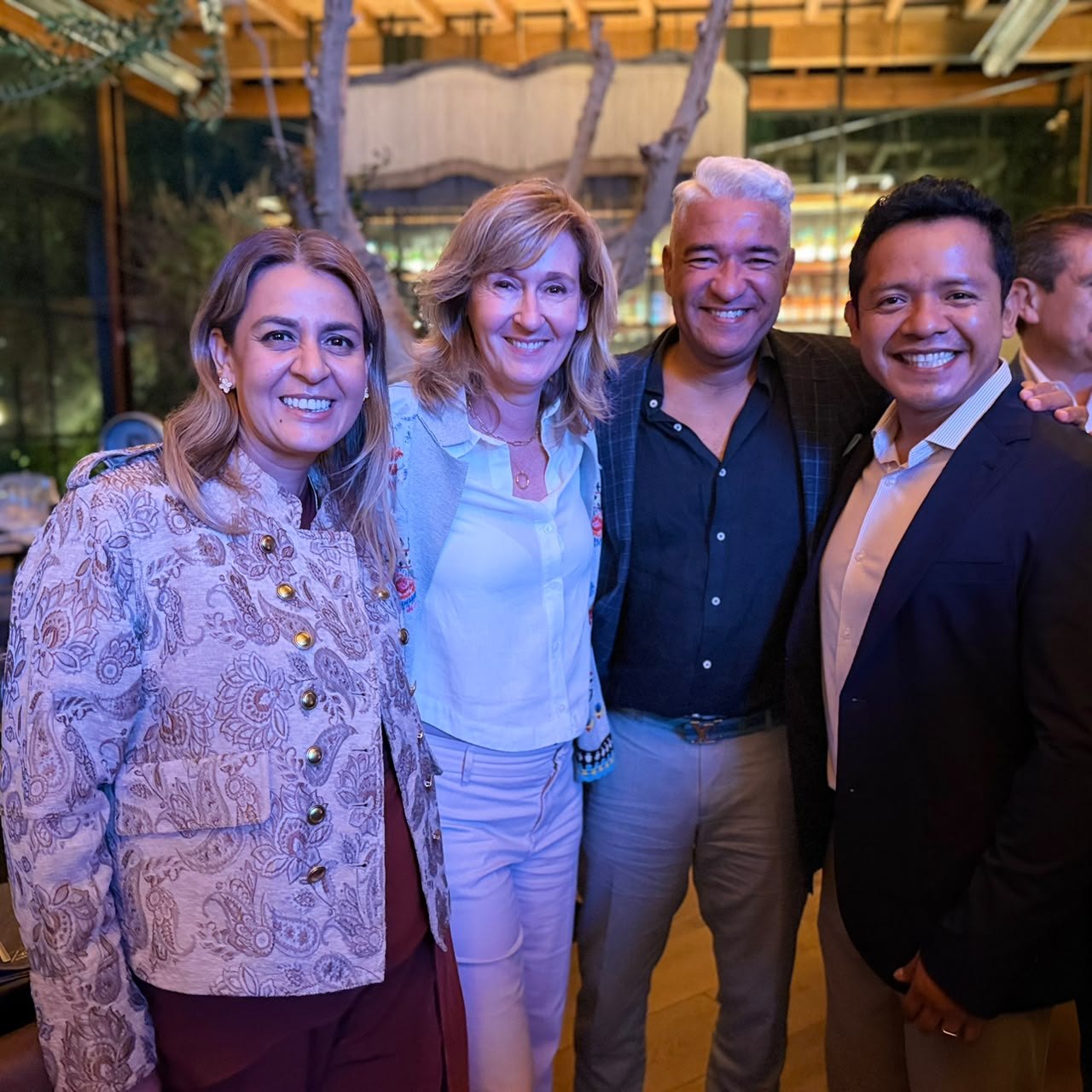 Marc y Dana con empresarios de Los Imparables