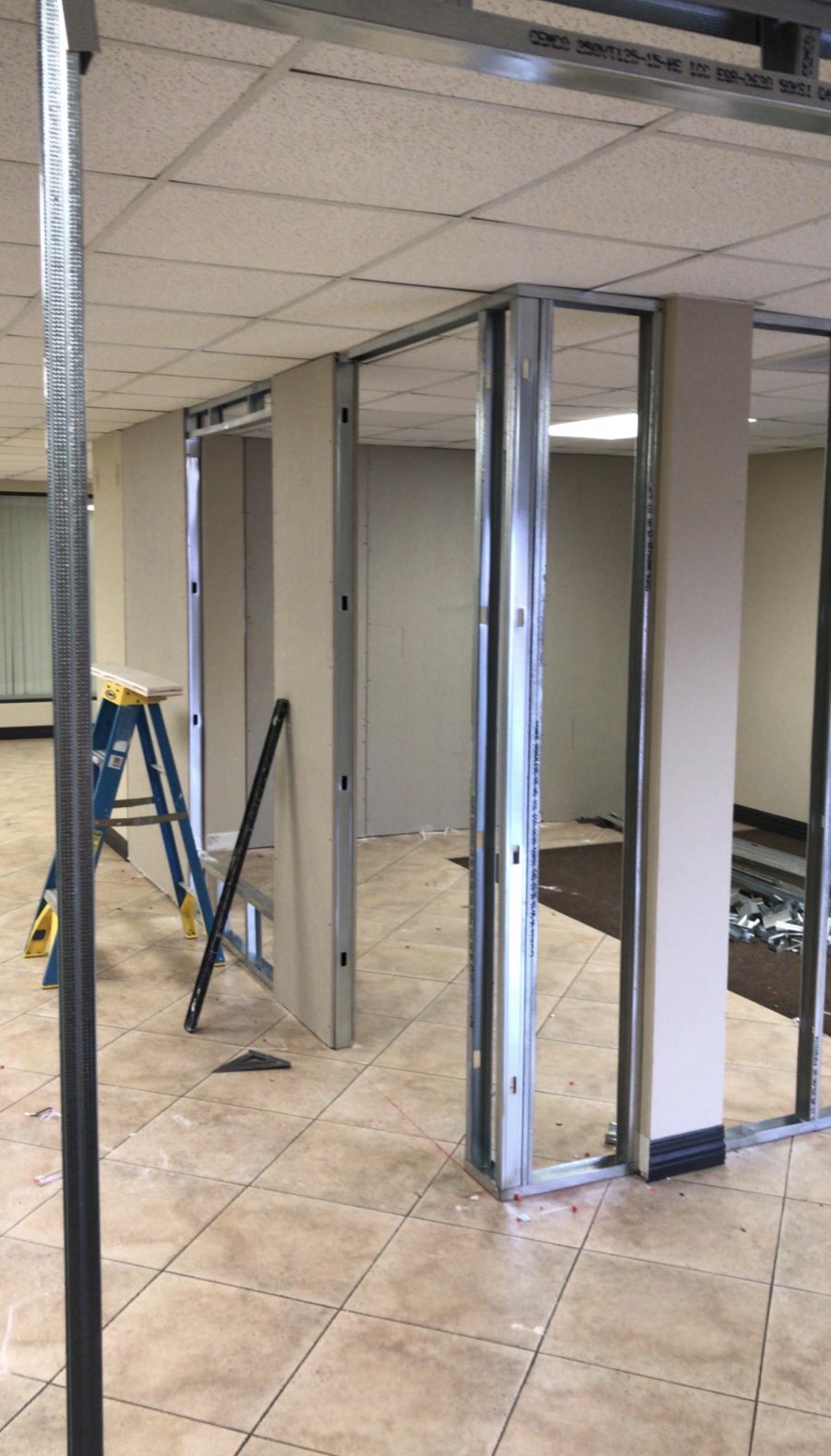 ADLR Remodeling full crew