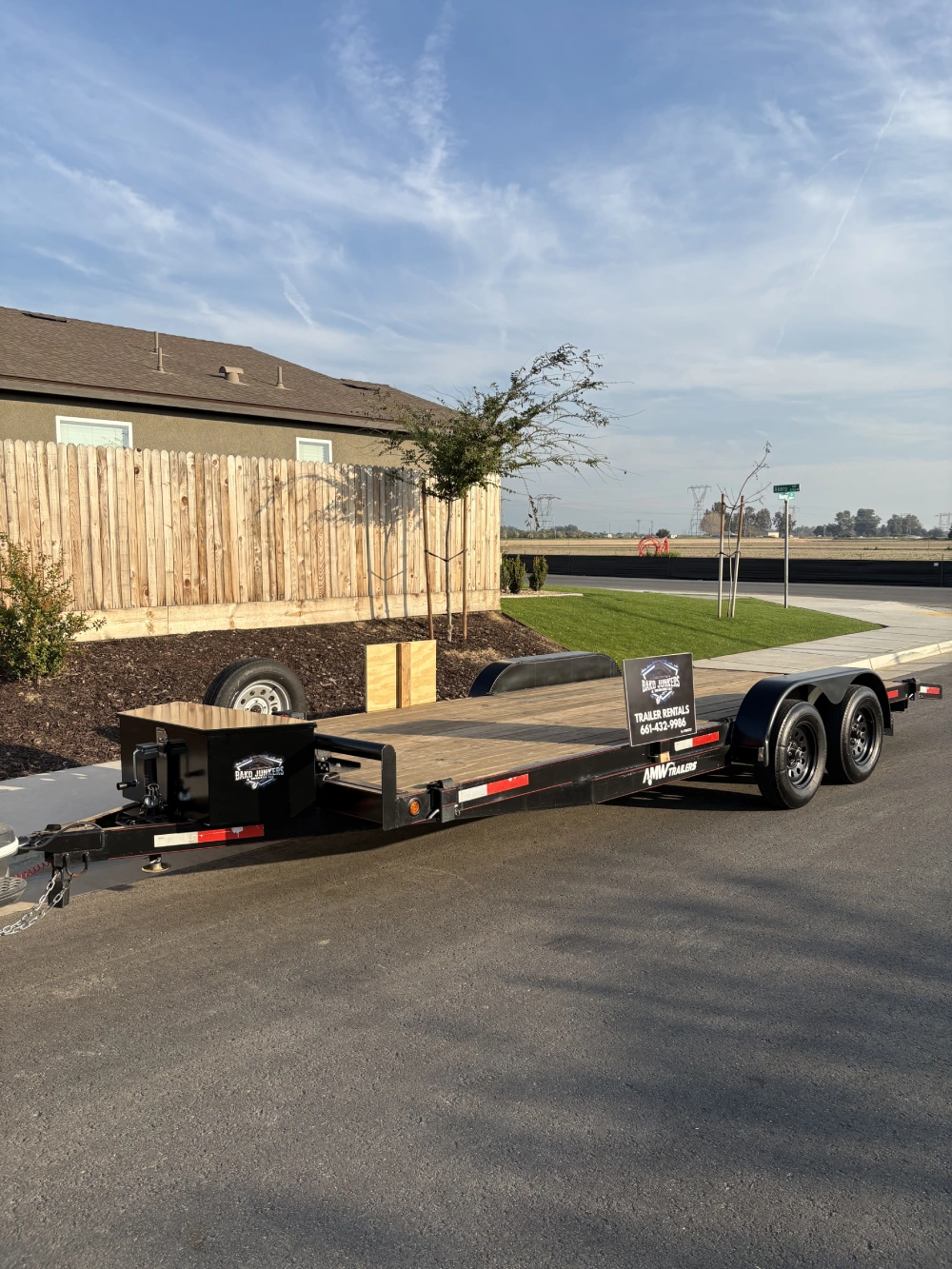 Car hauler trailer rental in Bakersfield, CA