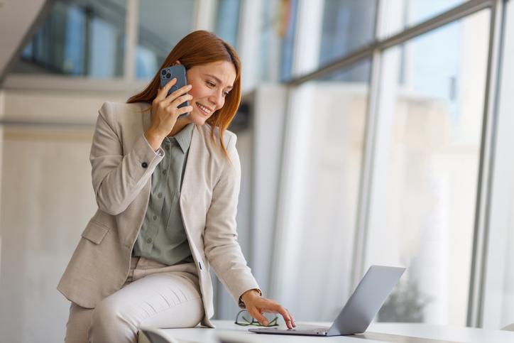 Sales Woman on Phone Sales Woman on Phone