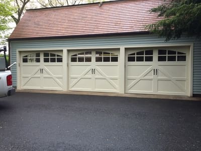 {{ custom_values.service_2 }} in {{custom_values.area_3})