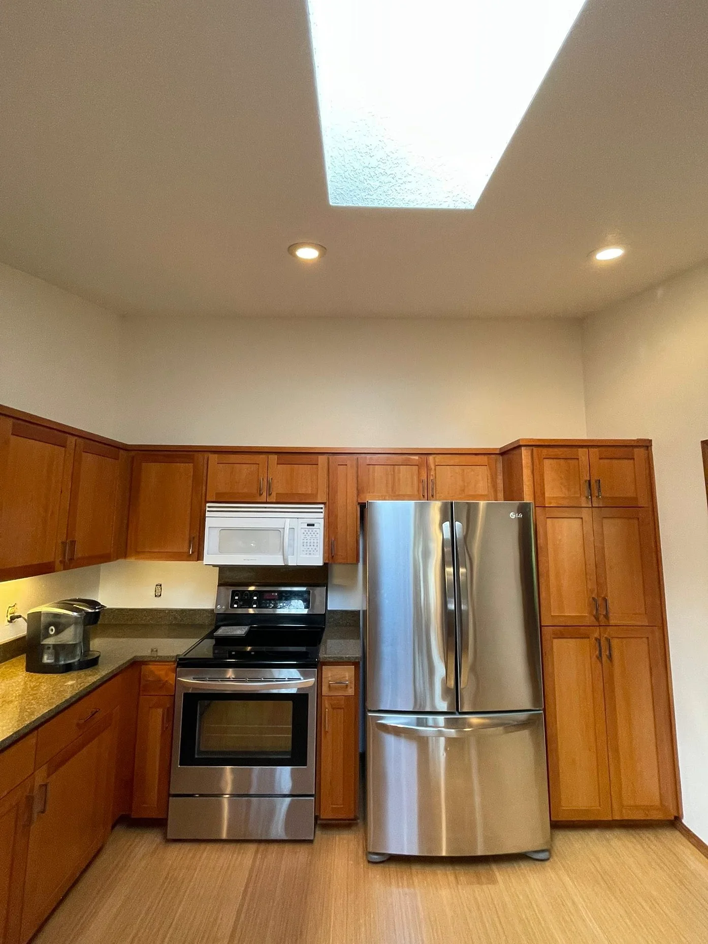 cabinet refinishing and painting project photo: Cabinet Refinishing Painting 4