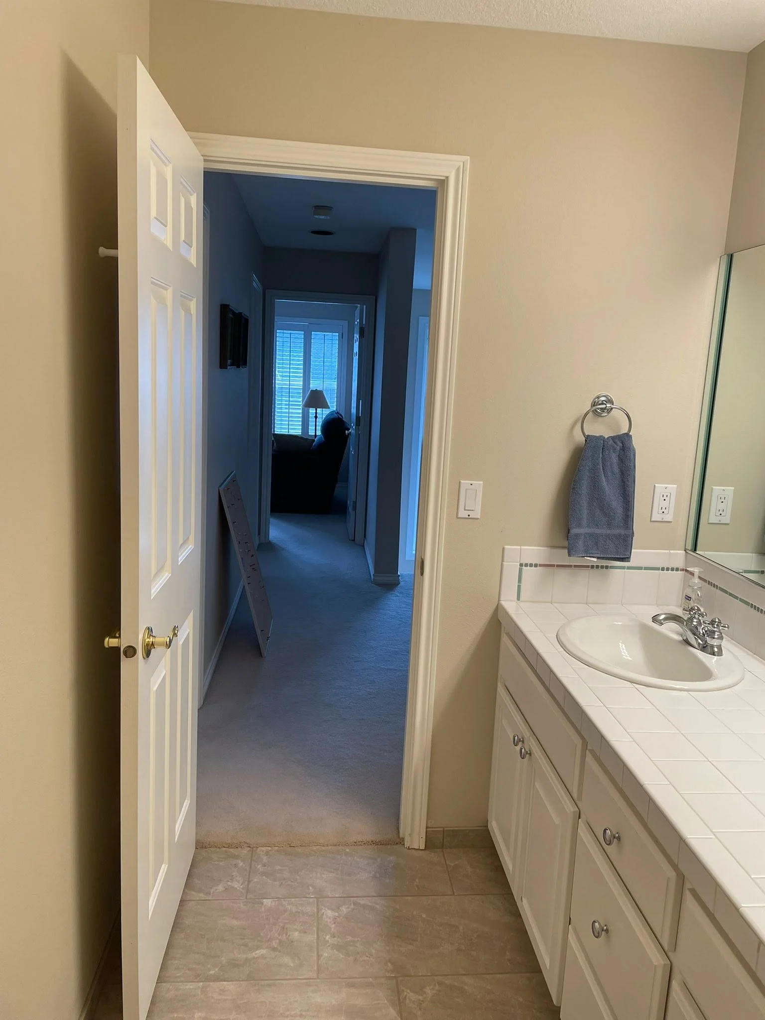cabinet refinishing and painting project photo: Cabinet Refinishing Painting 1