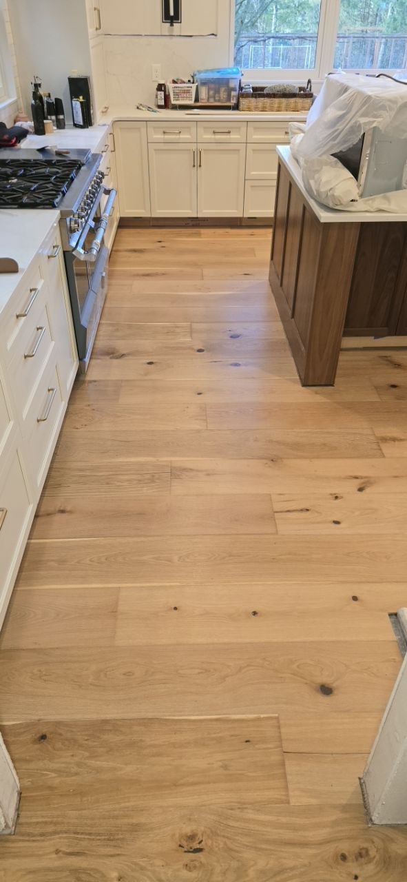 Stunning floor finish in Kent, WA