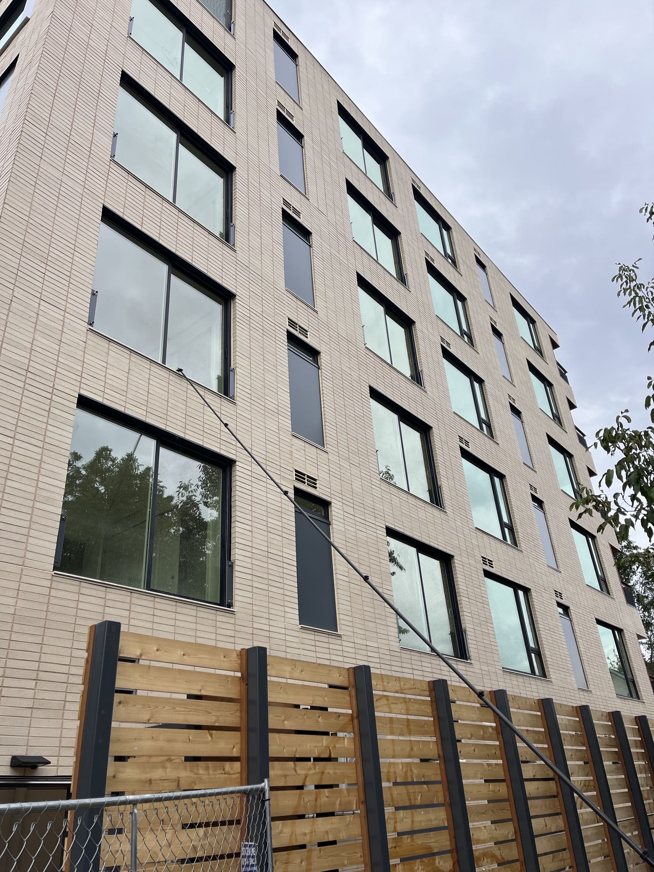 Exterior window cleaning service