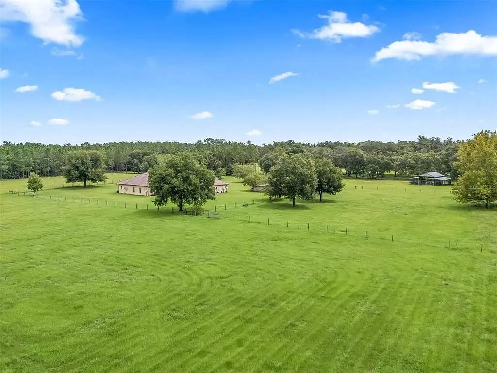 Pastures and facilities at Barcelona R Ranch in Webster, Florida