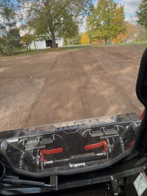 {{ custom_values.service_4 }} in {{custom_values.area_2})