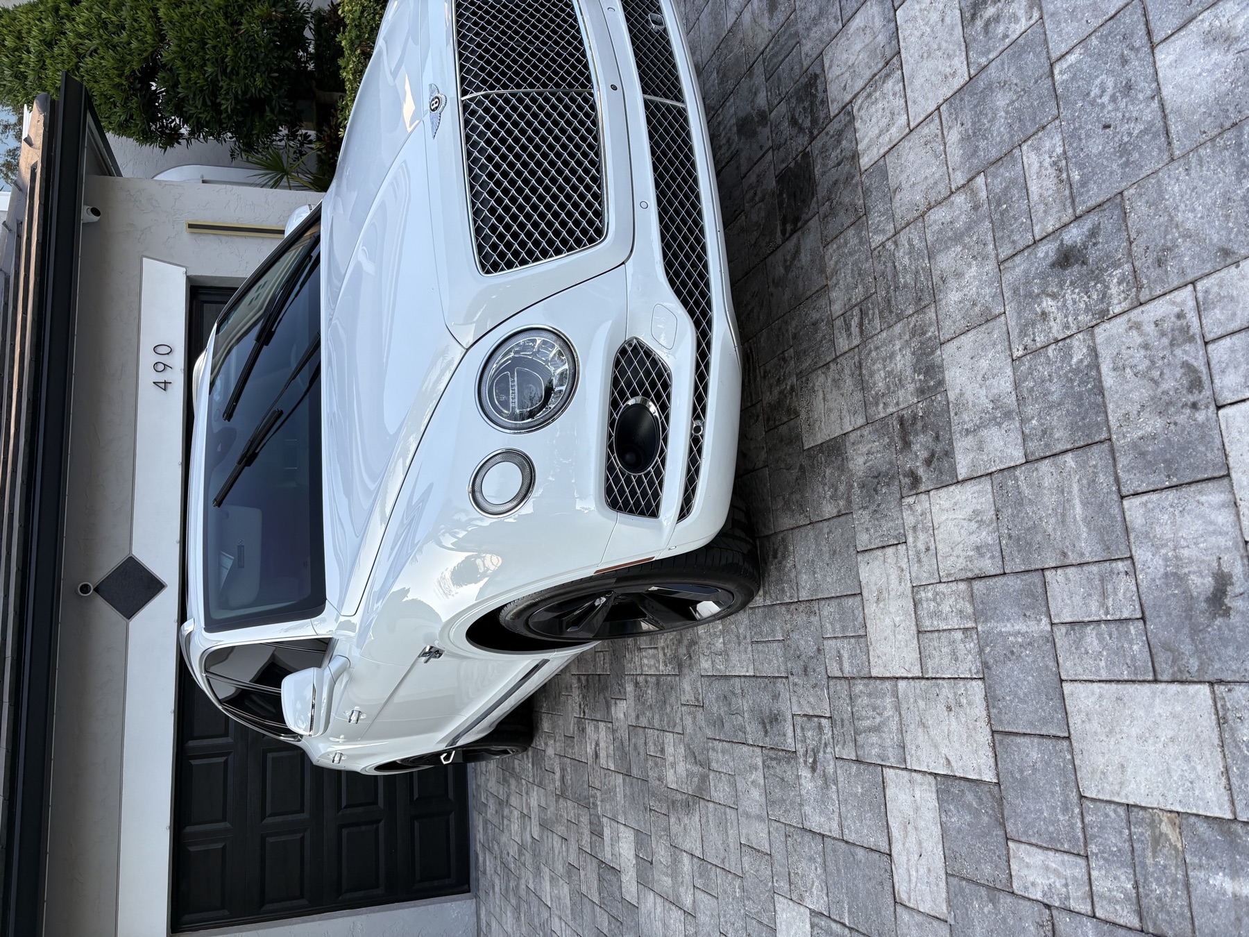 White Bentley Bentayga detailed by Dany &mdash; Jupiter, FL