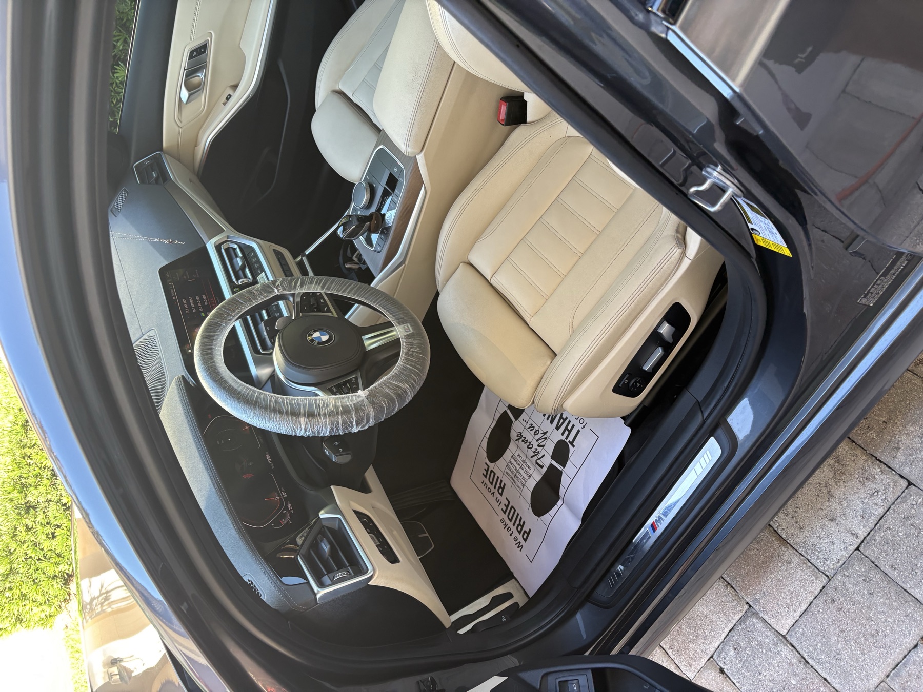 BMW interior &mdash; cream leather, full detail by Dany
