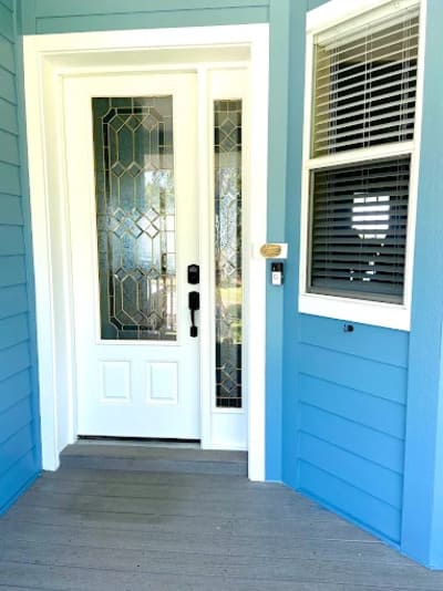 {{ custom_values.service_3 }} in {{custom_values.area_1})