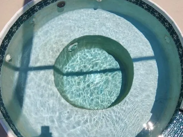 Pool before stain removal