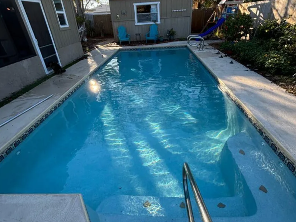 Pool after stain removal